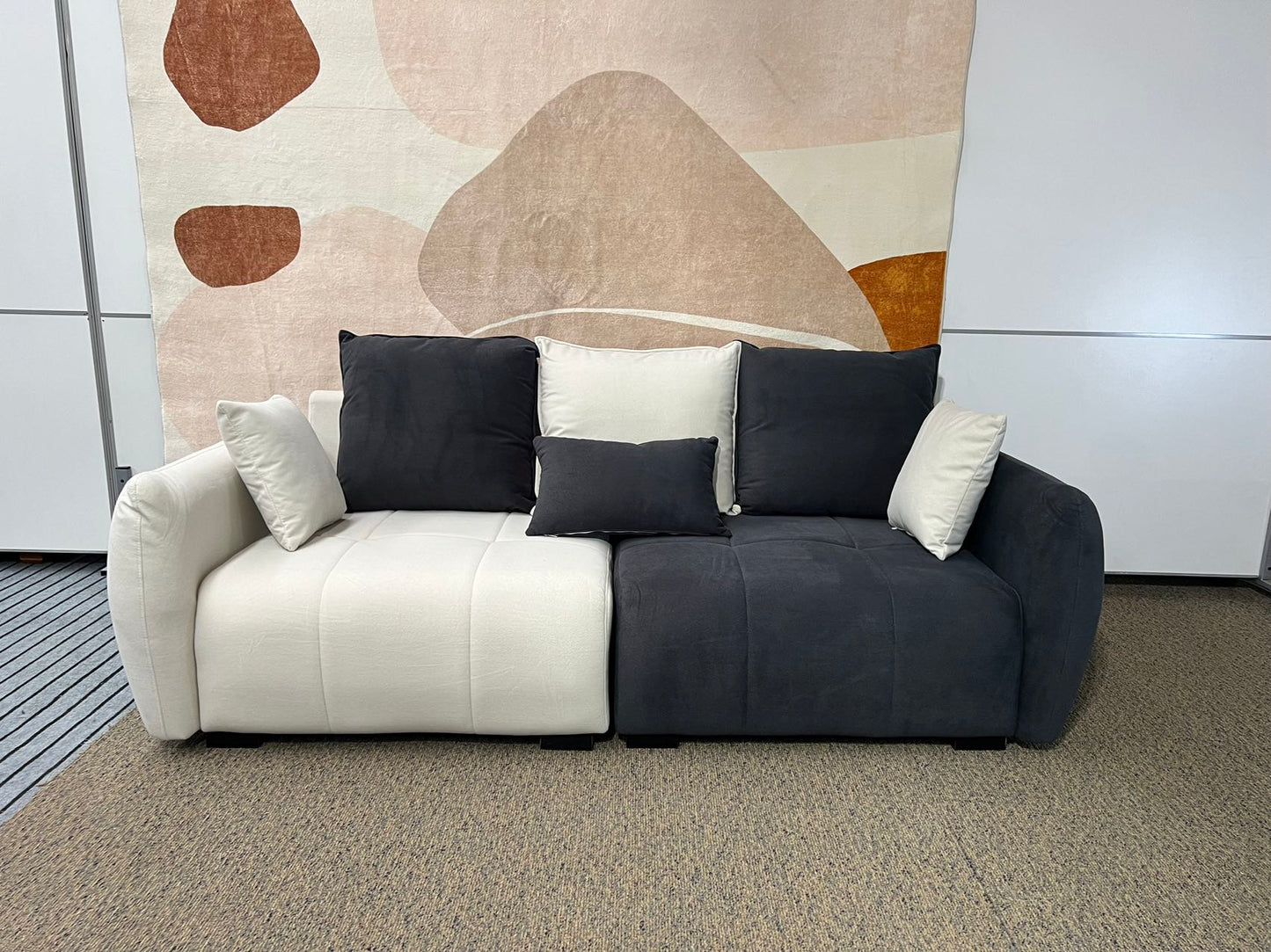 Contrast Color Style Sofe Baby Velvet Two Seat Sofa Small Sofa Lounge 2m