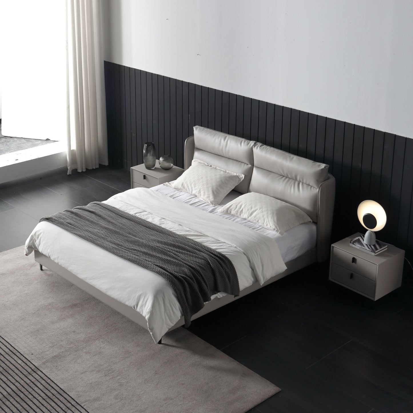 TEMREN Luxurious Leather Bed Frame Carbon Steel Legs Light Grey Queen/King