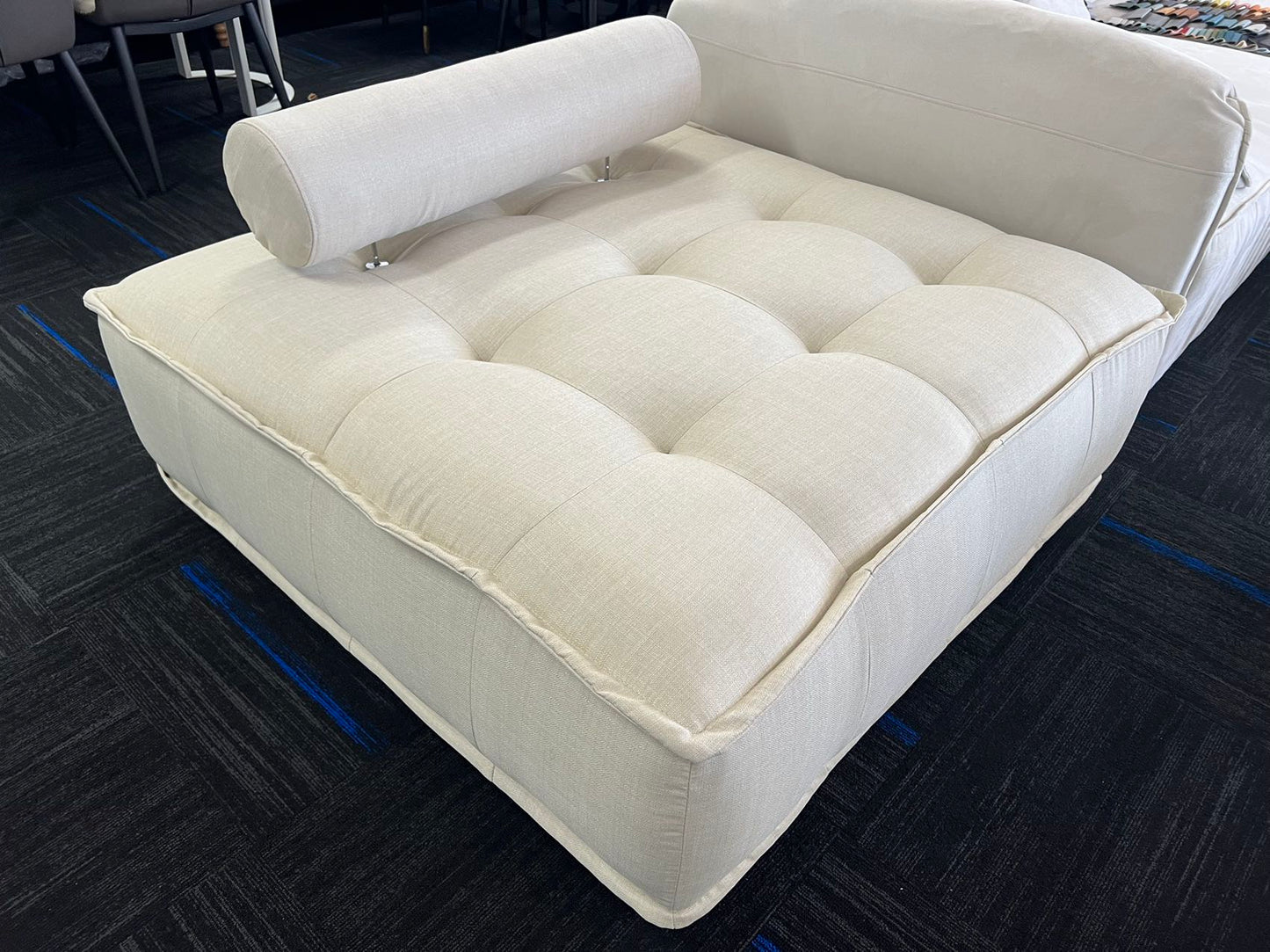 Fluffy Designer Tofu Block Style Fabric Single Sofa Designer Sofa Module Sofa