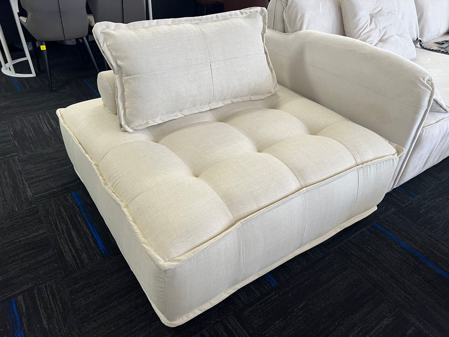Fluffy Designer Tofu Block Style Fabric Single Sofa Designer Sofa Module Sofa
