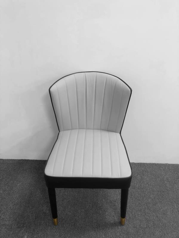 Italian Design Dining Chair PU Leather Backrest And Arm Wooden Leg In Light Grey